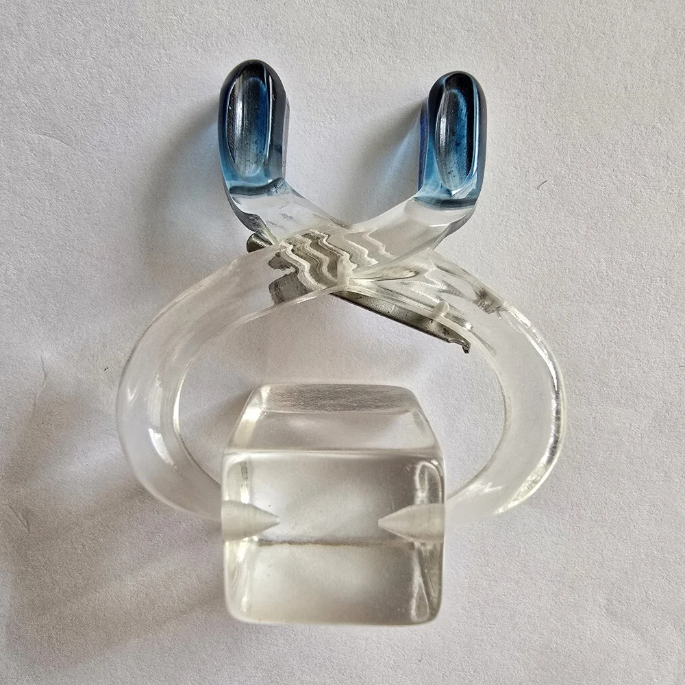 Vintage ice cube brooch Lucite plastic tongs novelty spinner pin blue clear